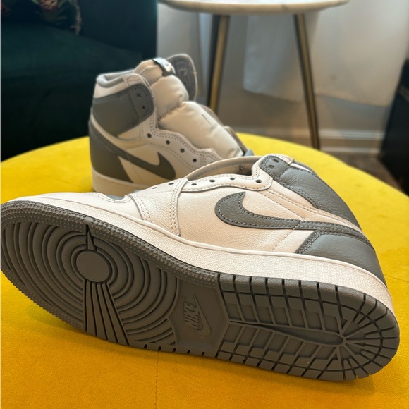 Jordan 1 Retro High OG Stealth (GS) - Picture 3 of 5